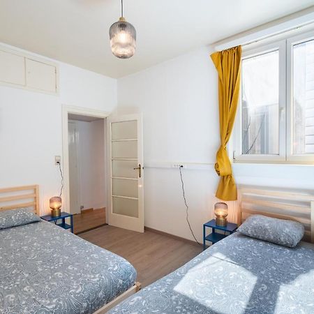 Large Antwerp City Center Apartments Esterno foto