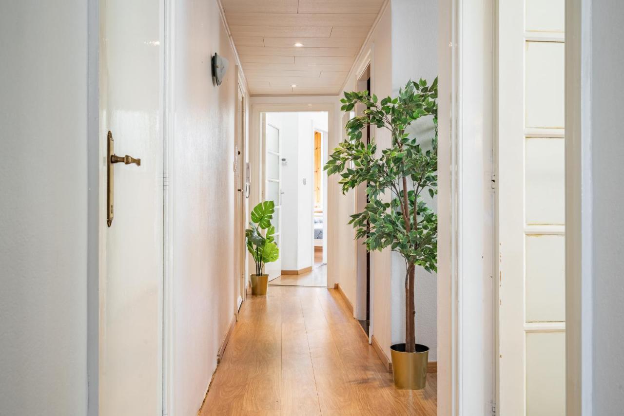 Large Antwerp City Center Apartments Esterno foto